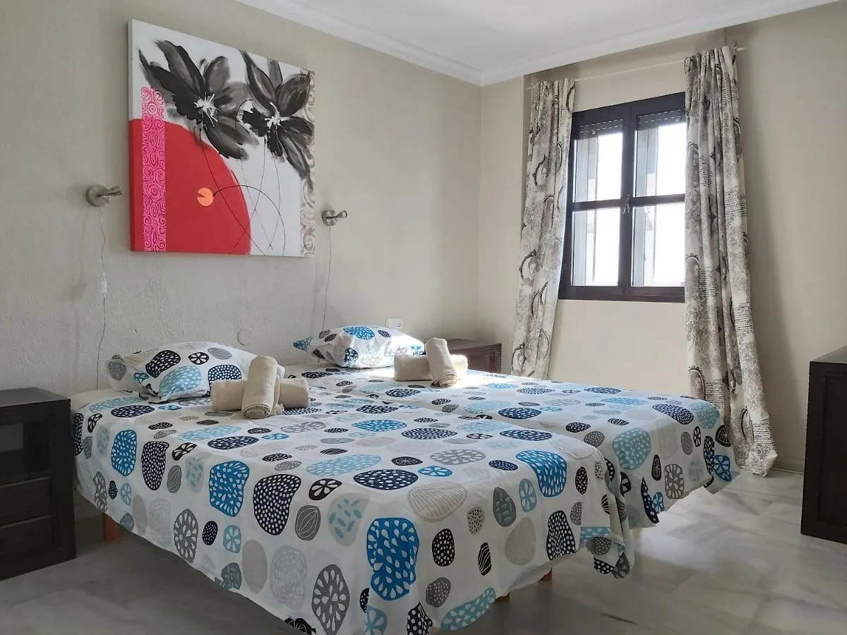 Apartamento HomelyStay- Marbella, Puerto Banus España